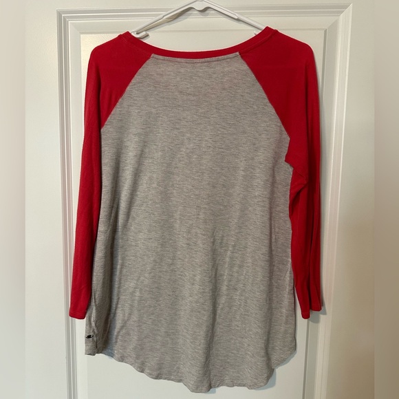 Top - Picture 2 of 2